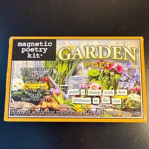 Magnetic Poetry Kit - Garden Poet